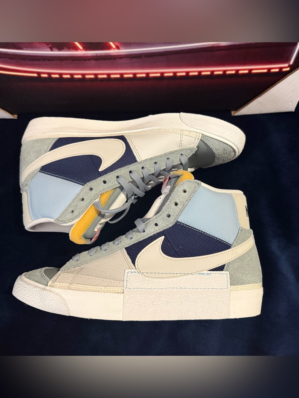 Nike Blazer Mid Men’s Sneakers - Navy, Light Blue & Cream - Negotiation Welcome